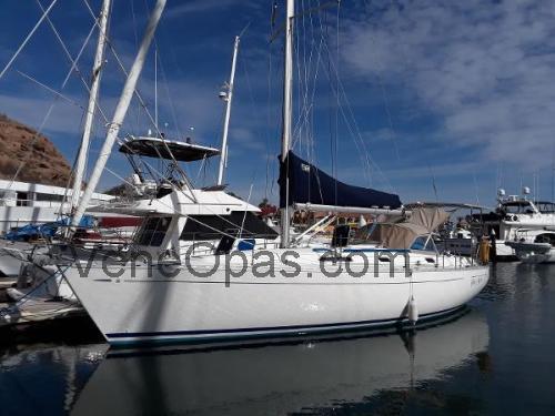 Tekniset tiedot ja arvostelut